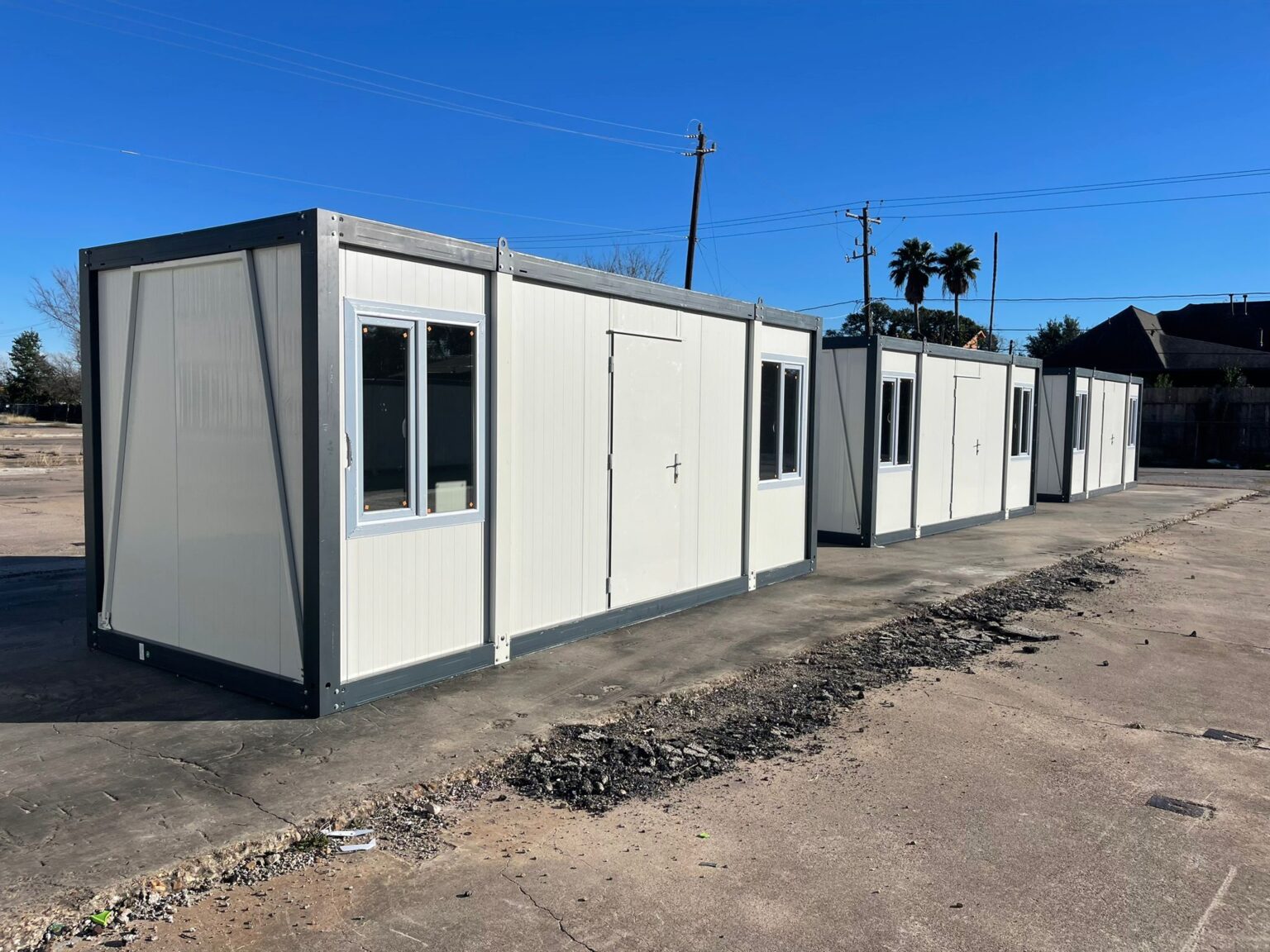 20ft Ground Level Office